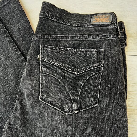 Levi's Women's Black Tag 505 Straight Leg Stretch Denim w/ Pocket Detail Size 12 - Picture 1 of 16